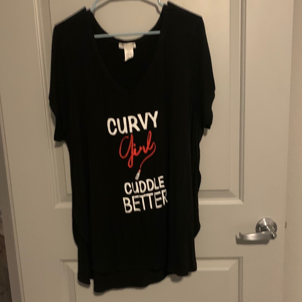 Curvy girls cuddle better